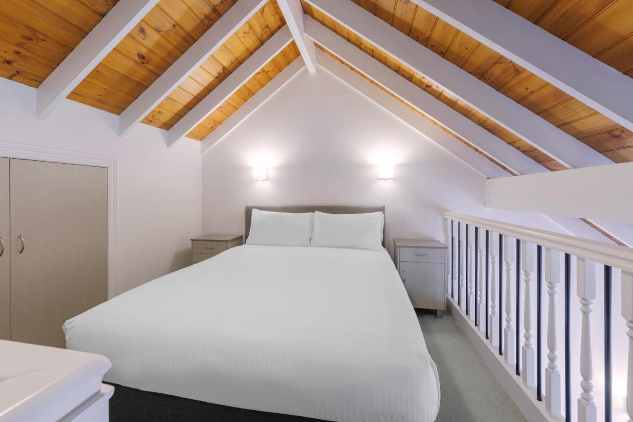 Discover Comfort and Charm at Best Western Olde Maritime Motor Inn
